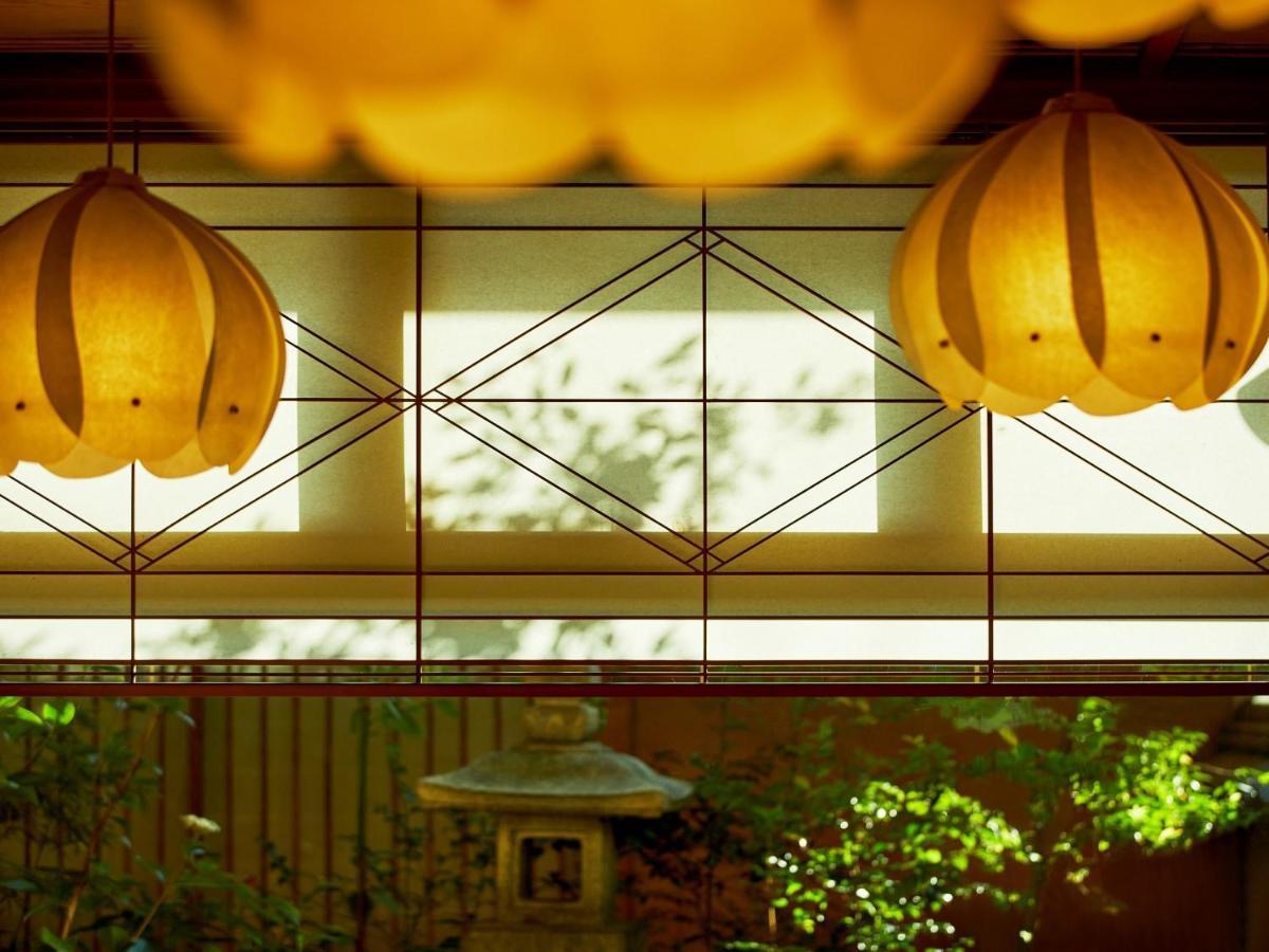 Yamatoya Honten Matsuyama  Exteriör bild