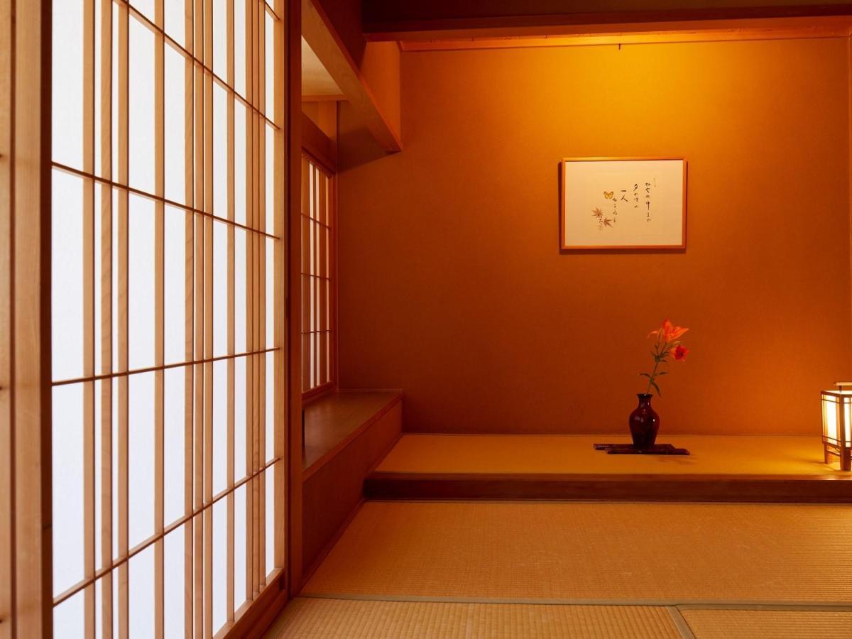 Yamatoya Honten Matsuyama  Exteriör bild