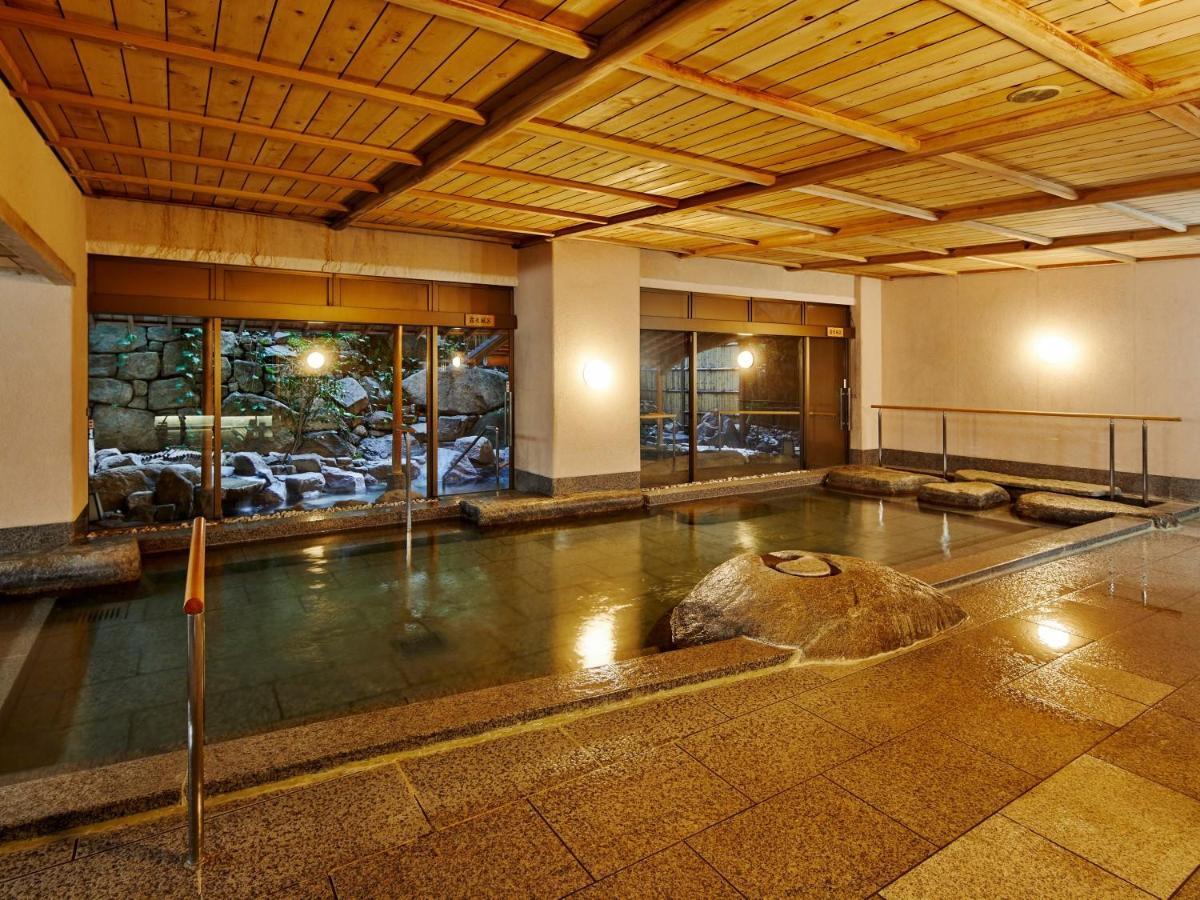 Yamatoya Honten Matsuyama  Exteriör bild
